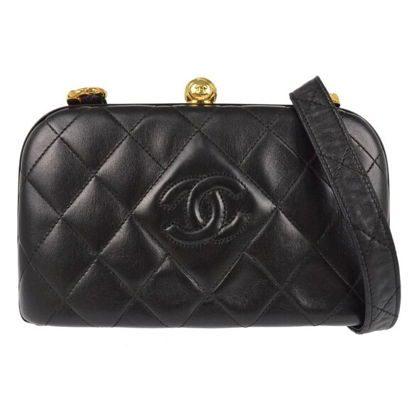 Chanel Black Lambskin Shoulder Bag - Picture 1 of 7